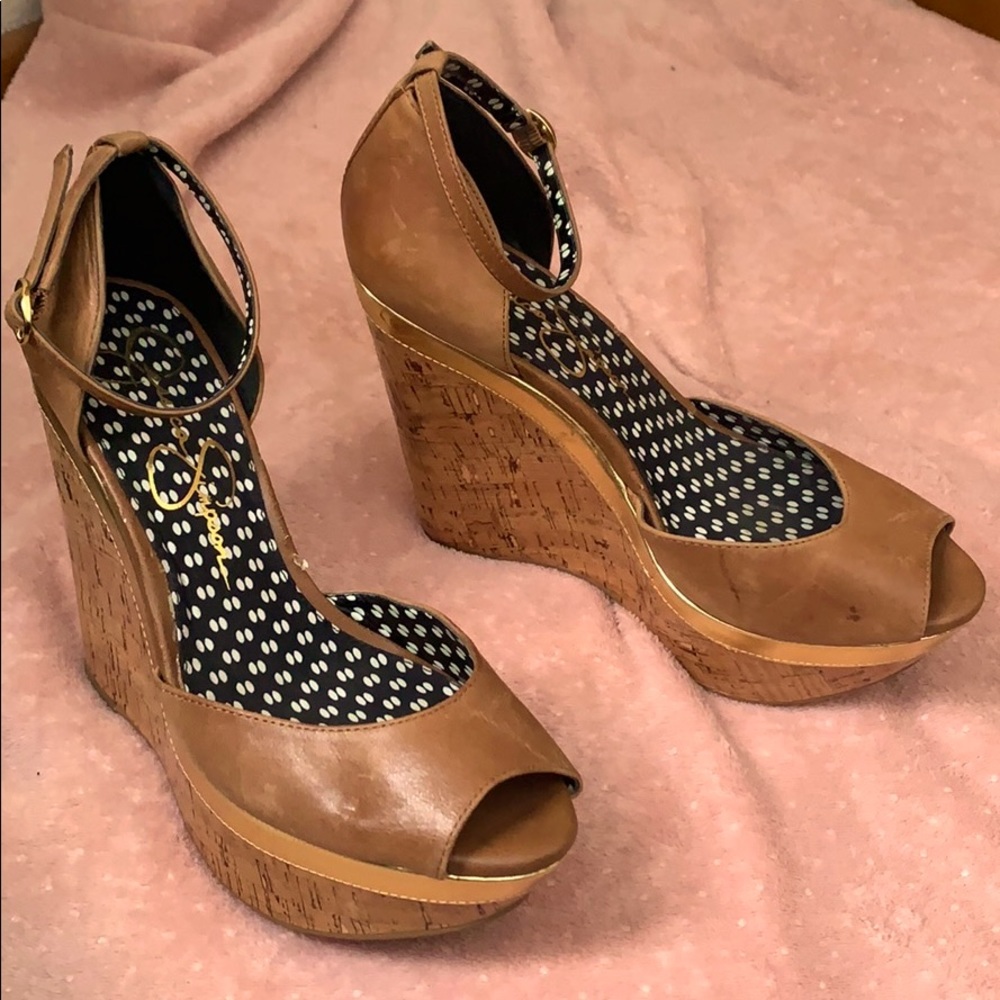 Wedge high heel